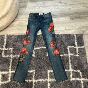 free people driftwood embroidered jeans- worn once- size 25